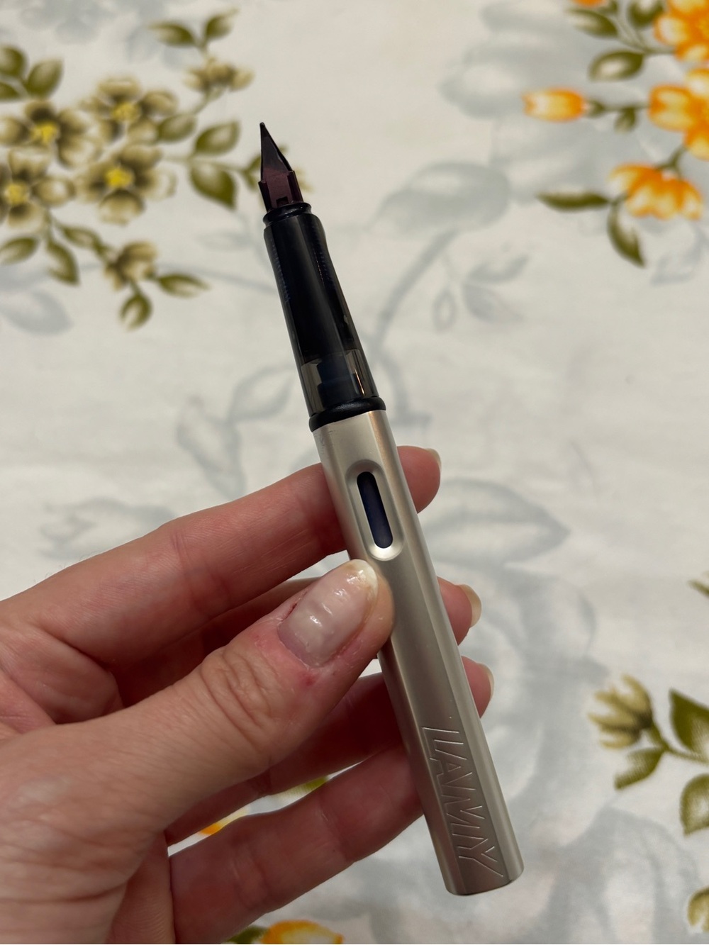 LAMY Vintage Silver Fountain Pen - Picture 7 of 8